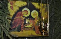 Минувшей ночью в Благовещенском греческом храме г. Ростова-на-Дону состоялось богослужение в честь Рождества Христова