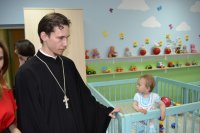 1 июня 2016 года сотрудники Благовещенского греческого храма посетили дом ребенка №1